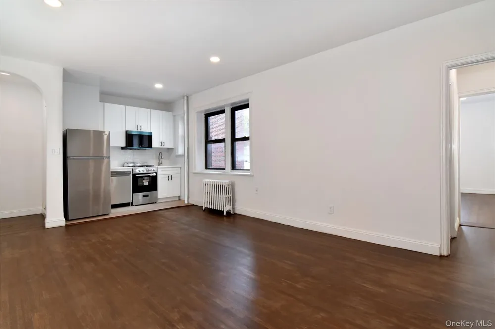 590 E 3rd Street #1M Mount Vernon, NY 10553