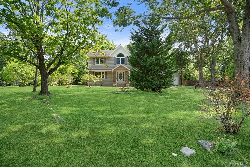 271 Wilson Boulevard Islip, NY 11751