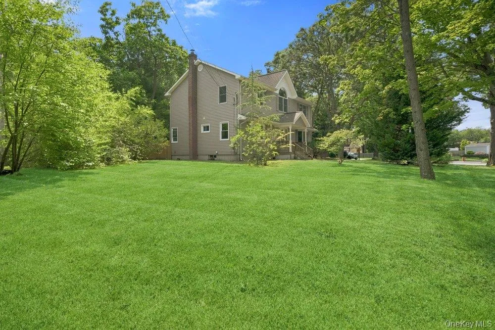 271 Wilson Boulevard Islip, NY 11751