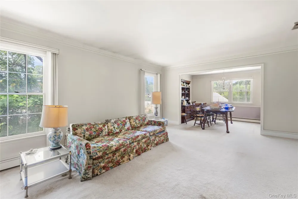1 Briar Court Rocky Point, NY 11778