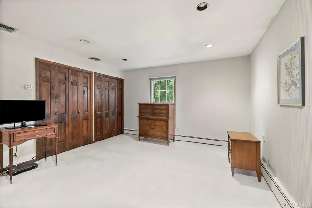 1 Briar Court Rocky Point, NY 11778