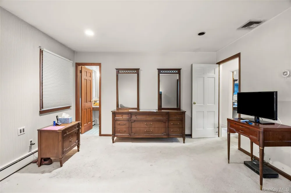 1 Briar Court Rocky Point, NY 11778
