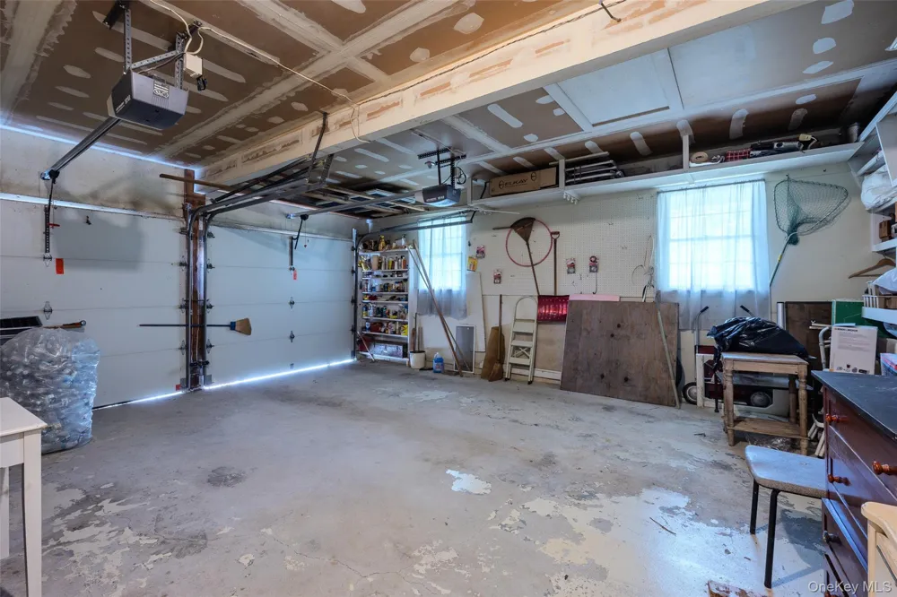 1 Briar Court Rocky Point, NY 11778