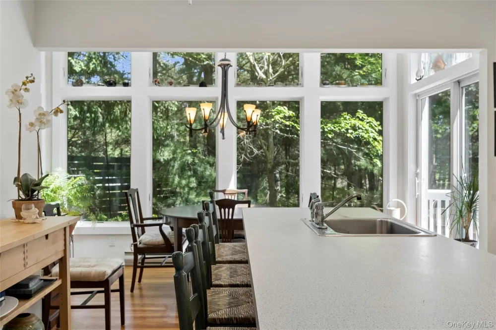 640 Hands Creek Road East Hampton, NY 11937