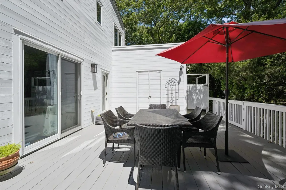 640 Hands Creek Road East Hampton, NY 11937
