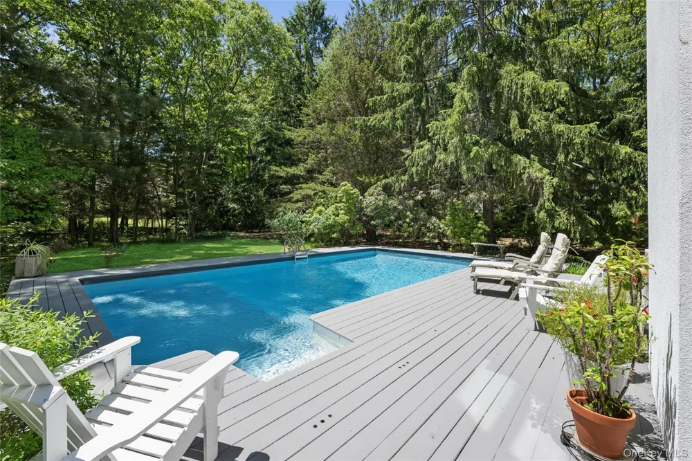 640 Hands Creek Road East Hampton, NY 11937