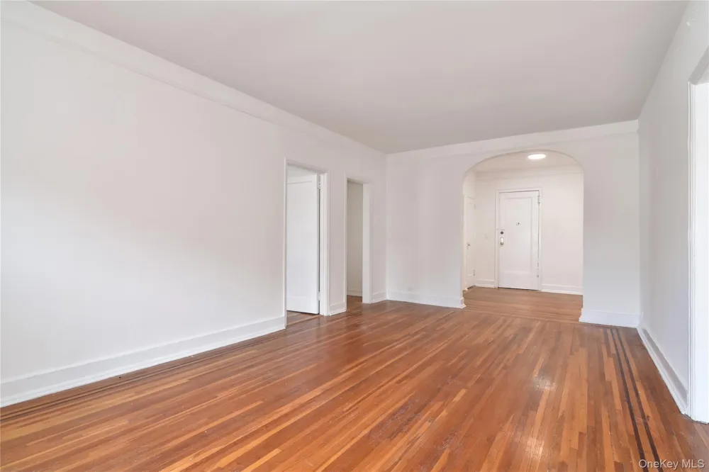 590 E 3rd Street #1L Mount Vernon, NY 10553