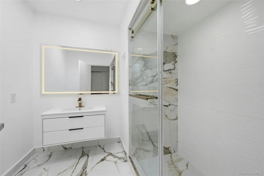12 Lost Meadow Port Jefferson, NY 11777