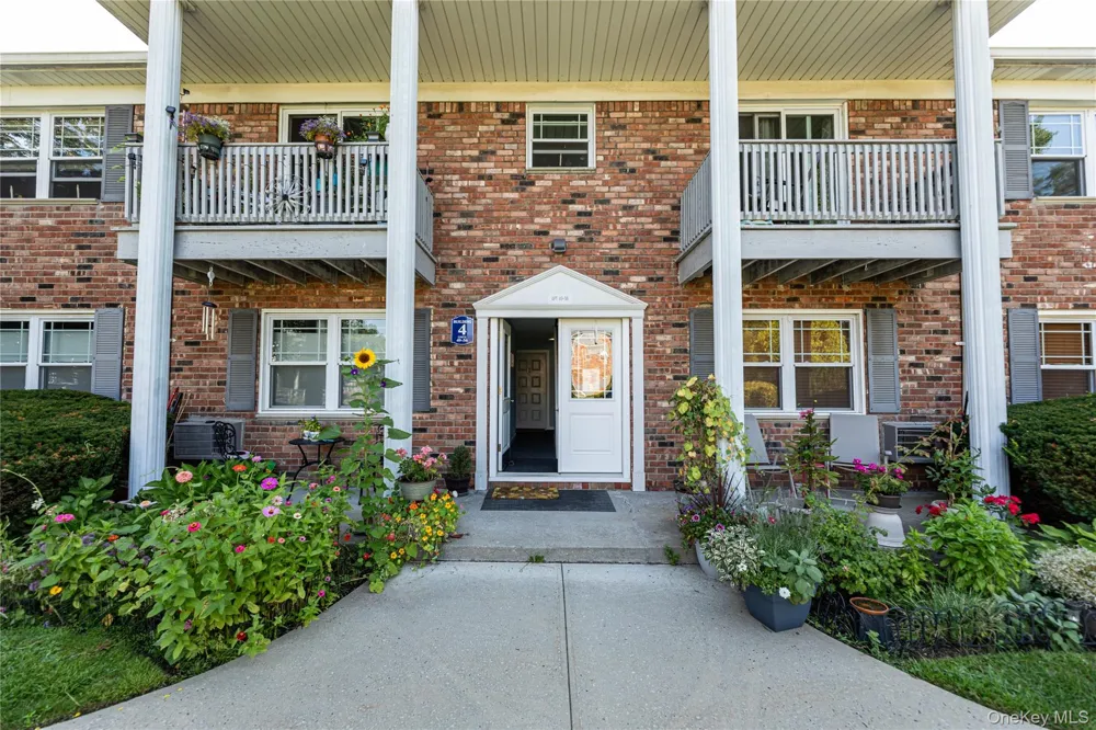51 Fairharbor Drive #51 Patchogue, NY 11772