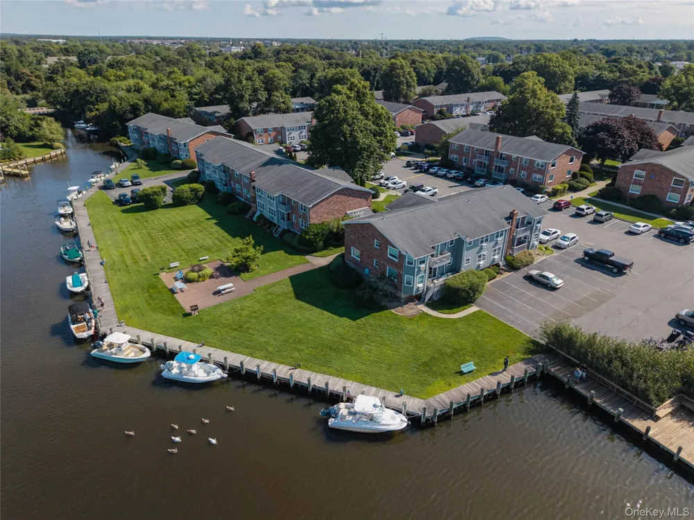 51 Fairharbor Drive #51 Patchogue, NY 11772