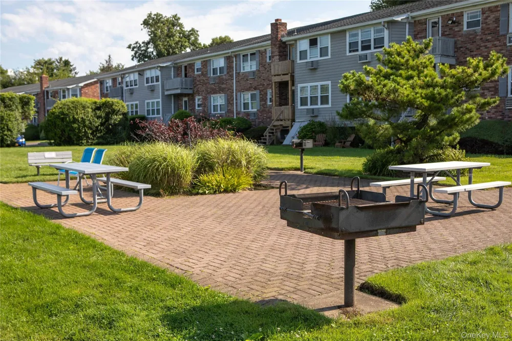 51 Fairharbor Drive #51 Patchogue, NY 11772