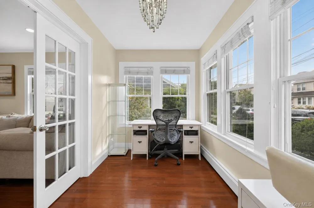 224-20 92nd Avenue Queens Village, NY 11428