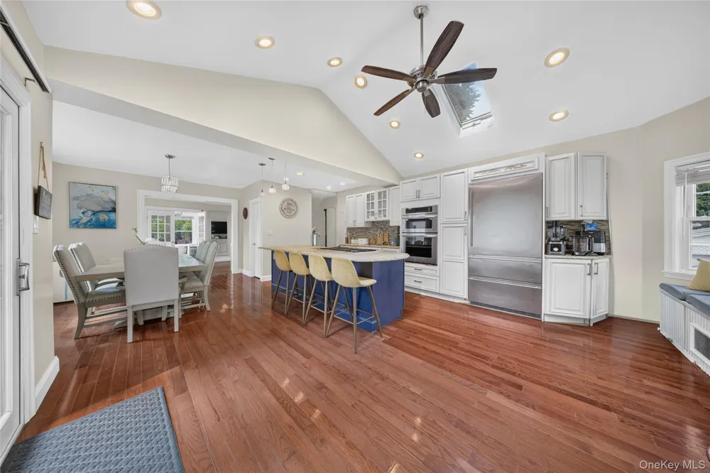 224-20 92nd Avenue Queens Village, NY 11428