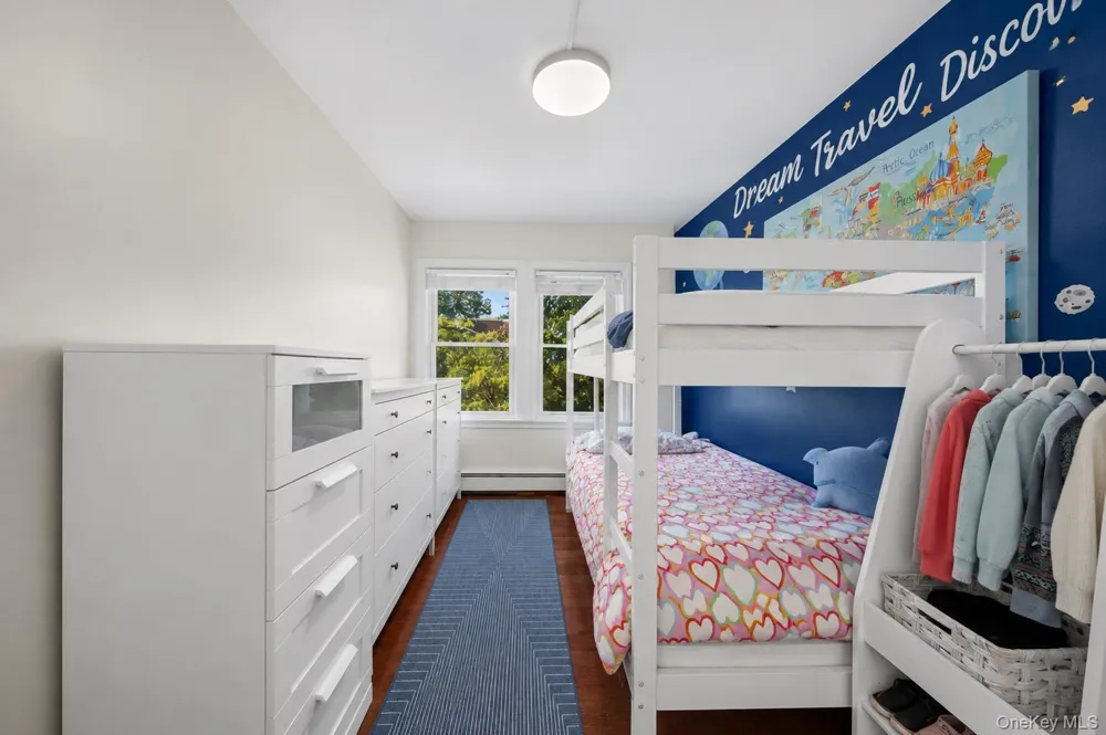 224-20 92nd Avenue Queens Village, NY 11428