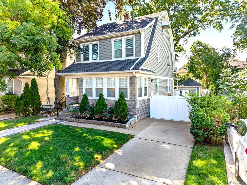 224-20 92nd Avenue Queens Village, NY 11428