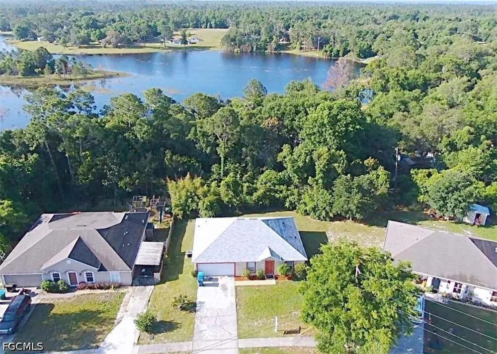 Eldron Avenue Deltona, FL 32738