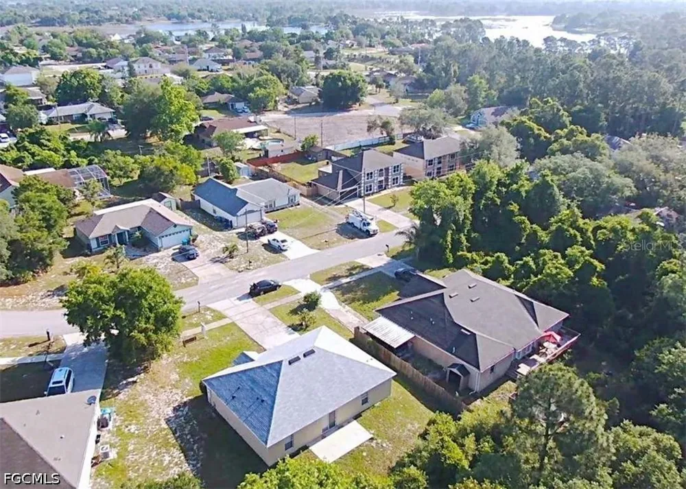 Eldron Avenue Deltona, FL 32738