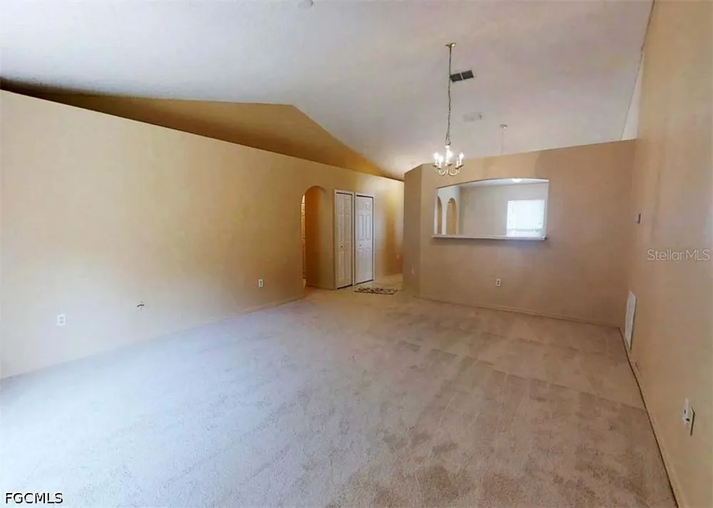 Eldron Avenue Deltona, FL 32738