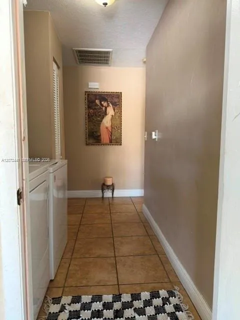322 SE 46 Lane Cape Coral, FL 33904