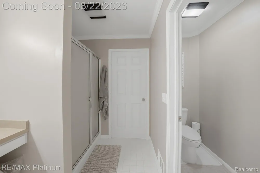 8927 Lantree Drive Hartland Township, MI 48855