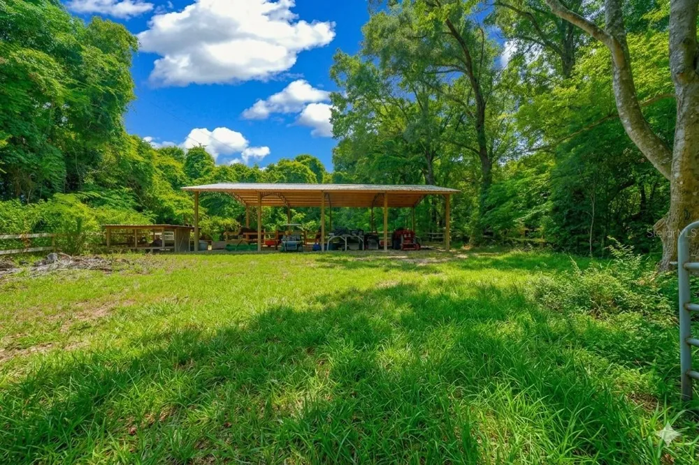 13576 NW COUNTY ROAD 235 Alachua, FL 32615
