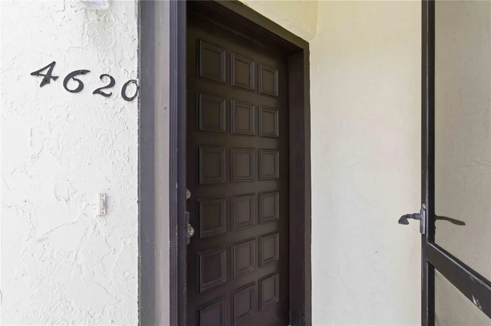 4620 LONGWATER #85 Sarasota, FL 34235