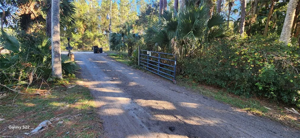 680 E BLACK POINT ROAD Bunnell, FL 32110
