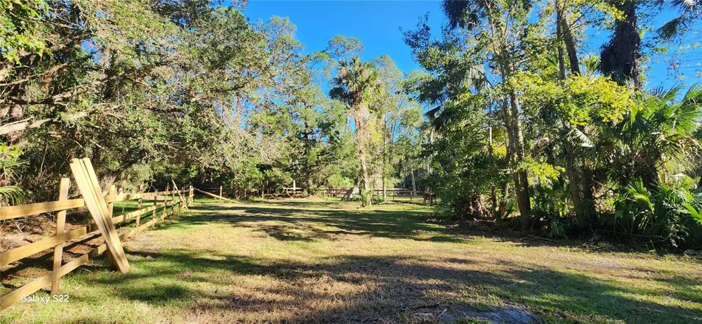 680 E BLACK POINT ROAD Bunnell, FL 32110
