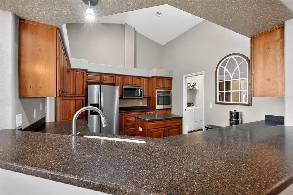 4027 C 470 Lake Panasoffkee, FL 33538