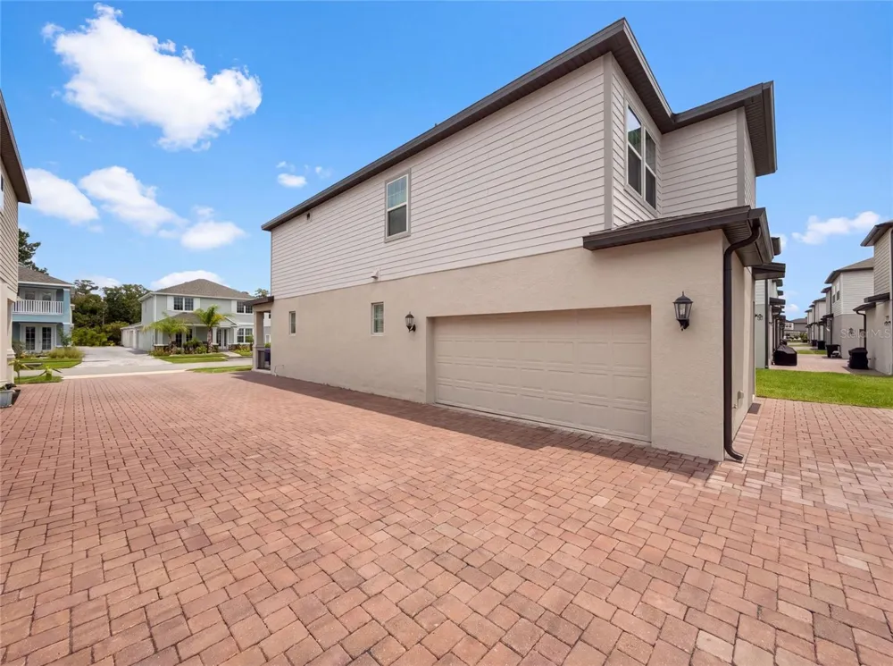 538 VENETIAN PALMS BOULEVARD New Smyrna Beach, FL 32168