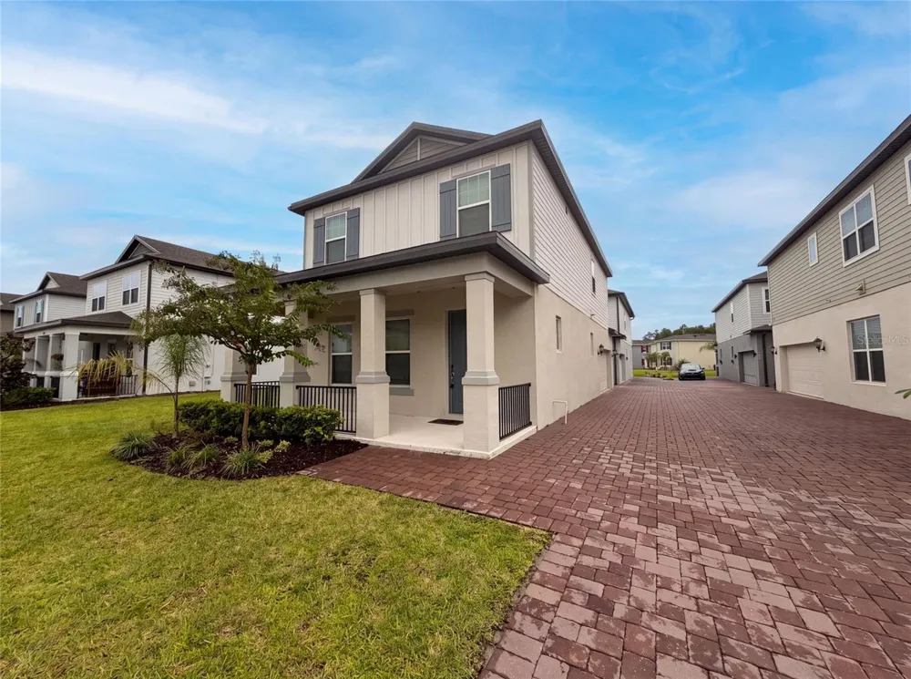 538 VENETIAN PALMS BOULEVARD New Smyrna Beach, FL 32168
