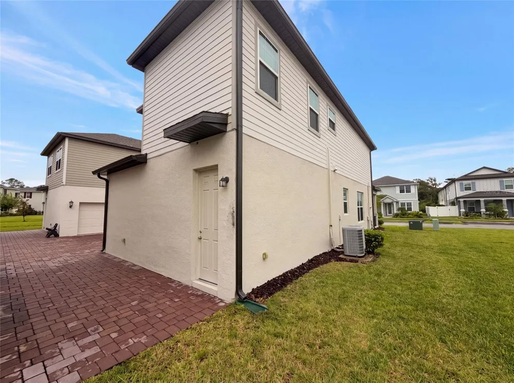 538 VENETIAN PALMS BOULEVARD New Smyrna Beach, FL 32168