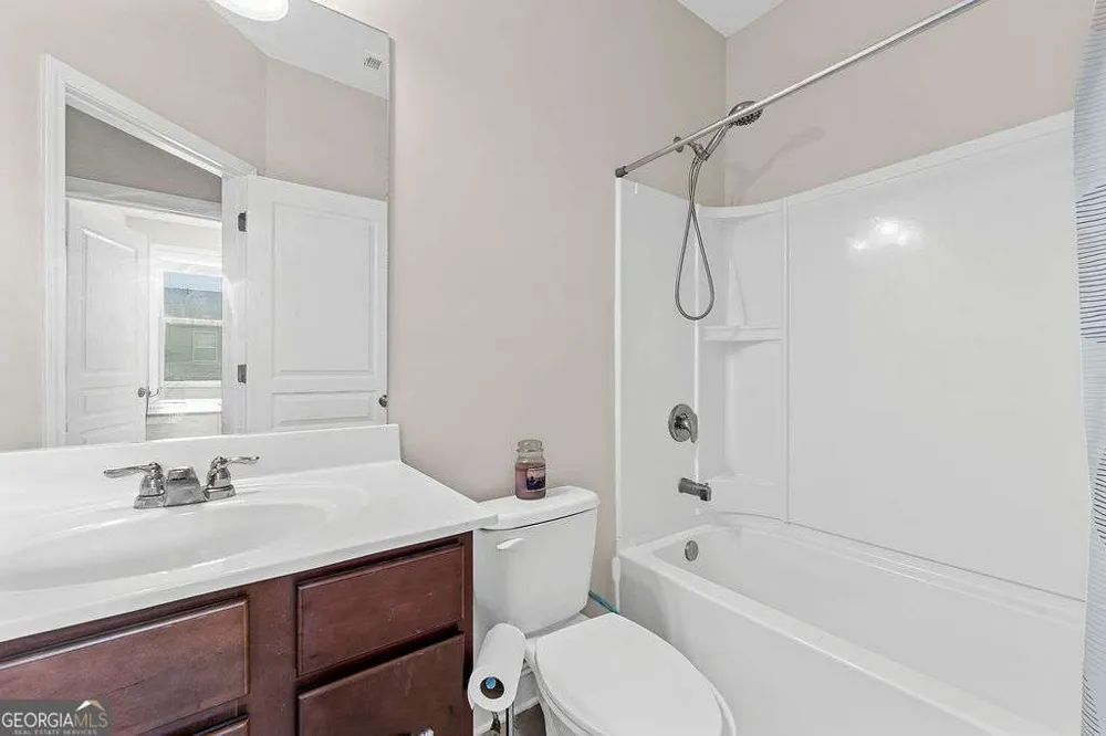 4468 Dunblane AVE Sugar Hill, GA 30518