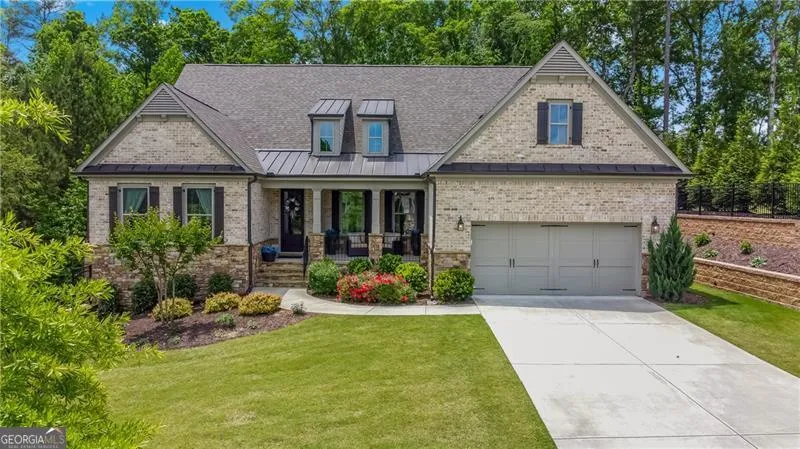 94 Vandiver CT Acworth, GA 30101