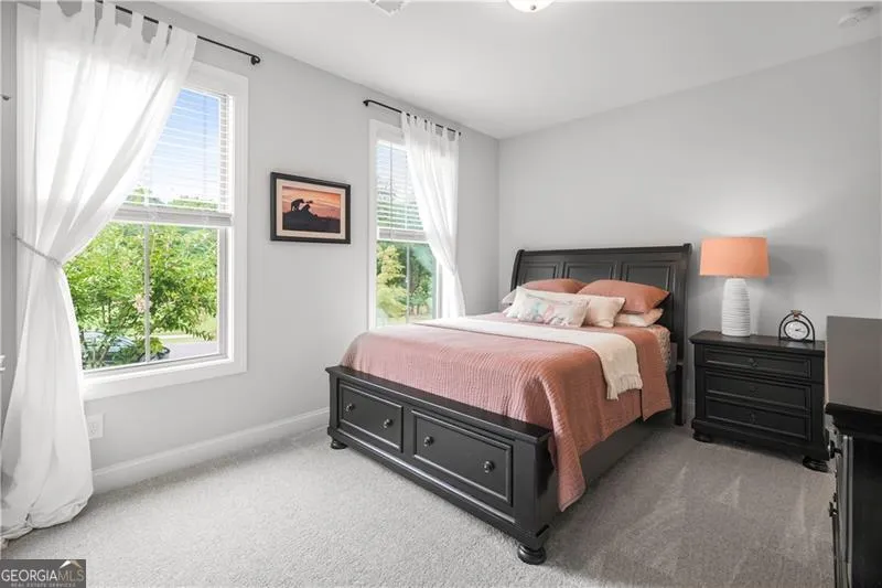 94 Vandiver CT Acworth, GA 30101