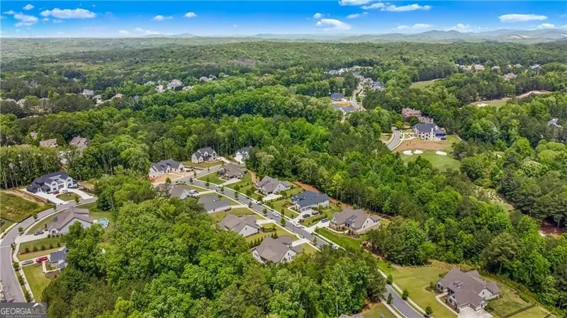 94 Vandiver CT Acworth, GA 30101