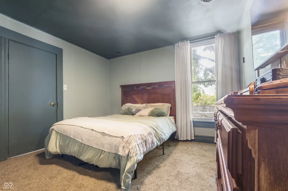 308 S Davisson Street Bloomington, IN 47403