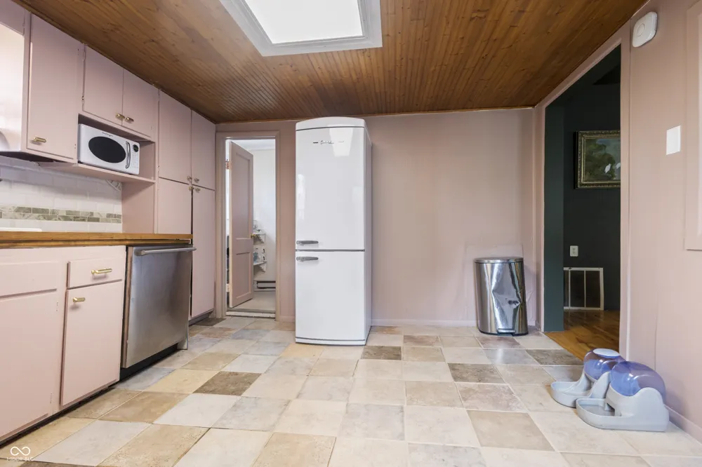 308 S Davisson Street Bloomington, IN 47403