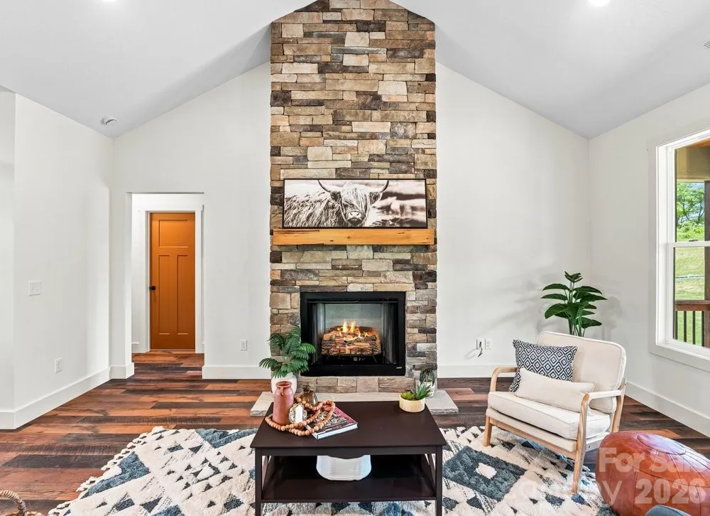 30 Johnny Roberts Road Alexander, NC 28701