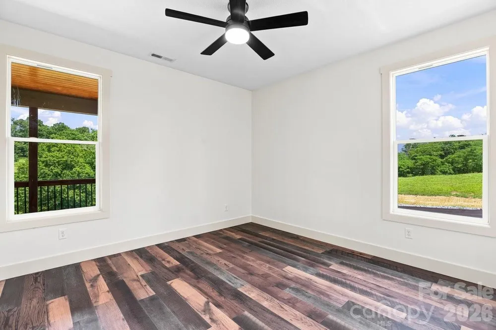 30 Johnny Roberts Road Alexander, NC 28701