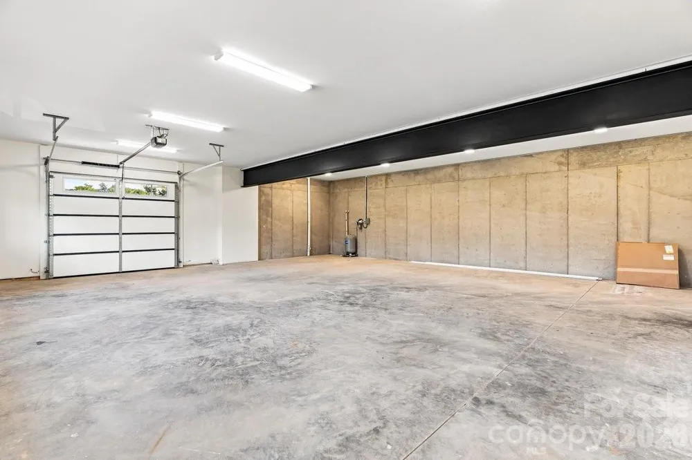 30 Johnny Roberts Road Alexander, NC 28701