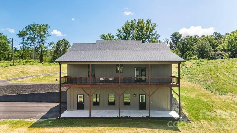 30 Johnny Roberts Road Alexander, NC 28701