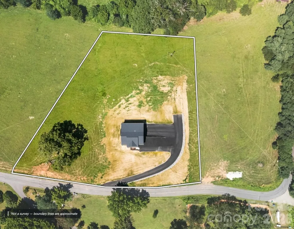 30 Johnny Roberts Road Alexander, NC 28701