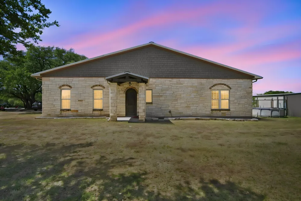 322 Fm 927 Morgan, TX 76671