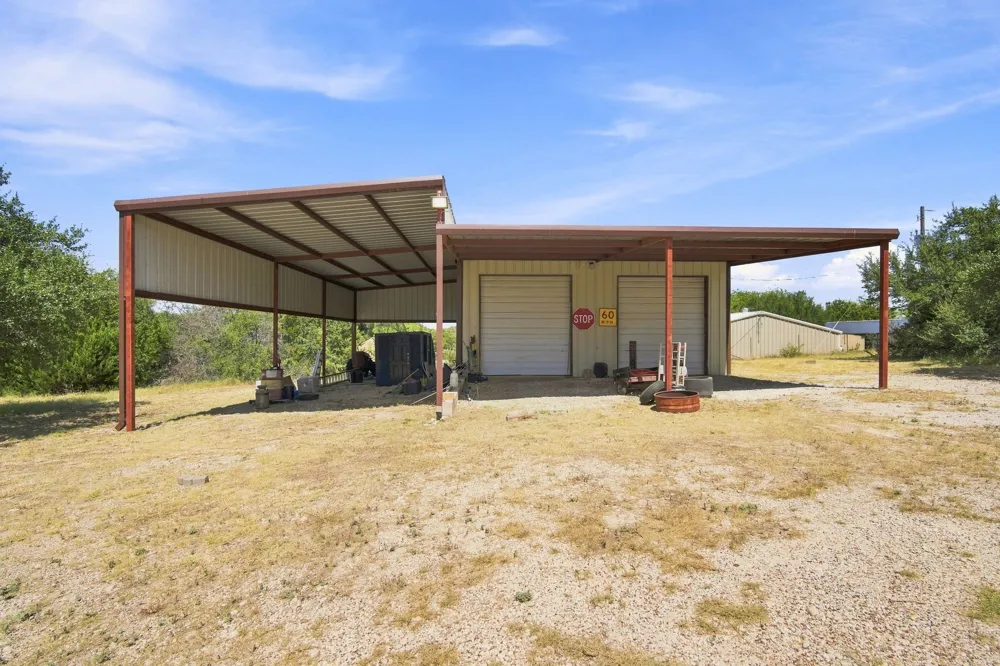 322 Fm 927 Morgan, TX 76671