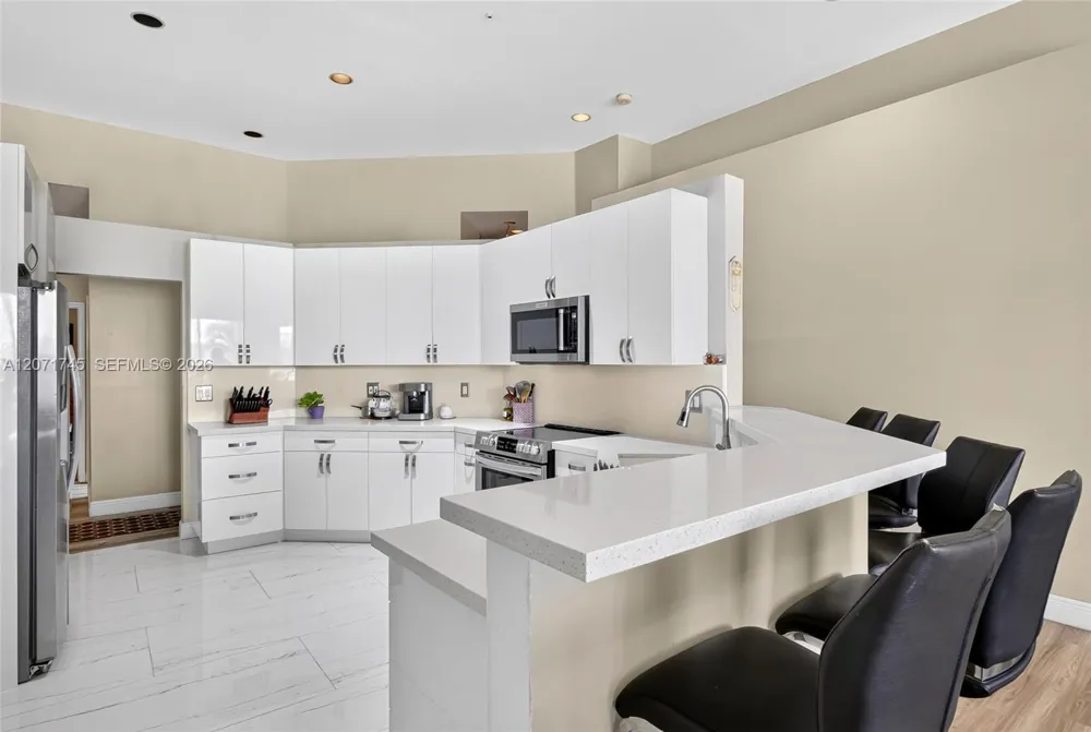 17711 SW 81st Ct Palmetto Bay, FL 33157