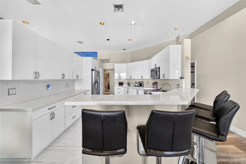 17711 SW 81st Ct Palmetto Bay, FL 33157
