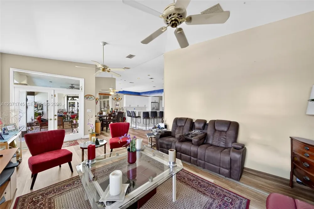 17711 SW 81st Ct Palmetto Bay, FL 33157