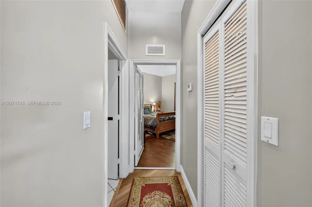 17711 SW 81st Ct Palmetto Bay, FL 33157