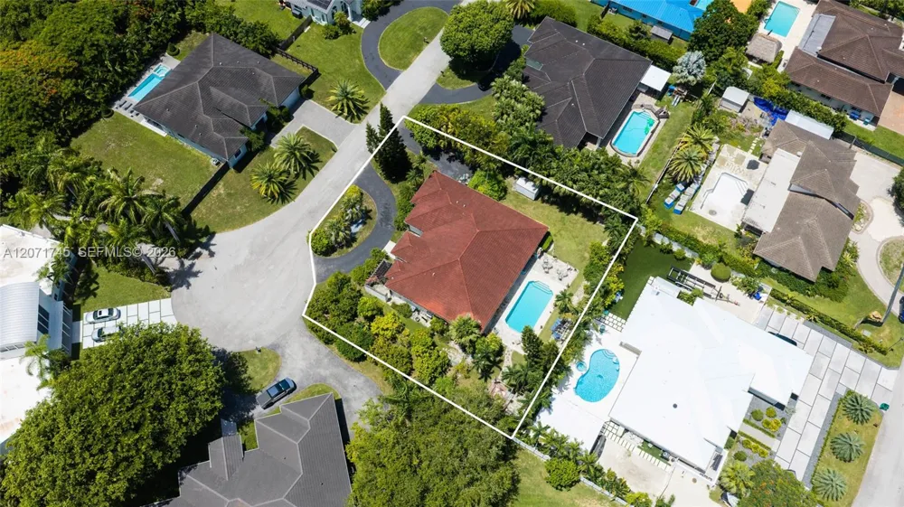 17711 SW 81st Ct Palmetto Bay, FL 33157